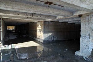 Началась реконструкция подземного перехода у телезавода «Витязь». Фото Сергея Серебро
