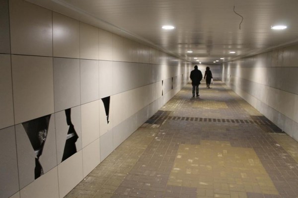 В Витебске недавно отремонтированный подземный разгромили вандалы. Фото Юрия Шепелева