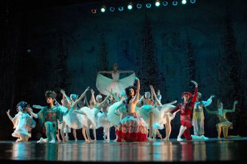 Балет “Шчаўкунчык” / Балет “Щелкунчик” / Ballet “Nutcracker”. Фота Сержука Серабро