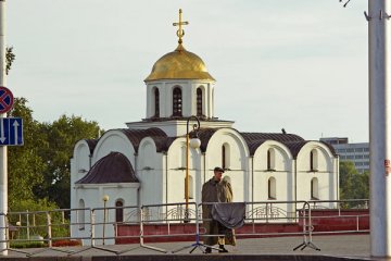 Милиция обеспечивает безопастность на «Славянском базаре в Витебске». Фото Сергея Серебро