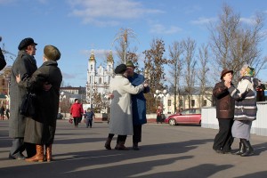 В Витебске празднуют 91-ю годовщину октябрьского переворота. Фото Сергея Серебро