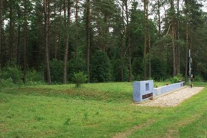 Месца пахавання растраляных вязняў Глыбоцкай турмы. Мікалаева, Шумілінкскі раён. Фота Сержука Серабро