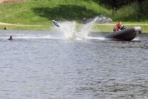 Воднае свята на Віцьбе, з нагоды Дня Незалежнасці Рэспублікі Беларусь. Фота Сержука Серабро