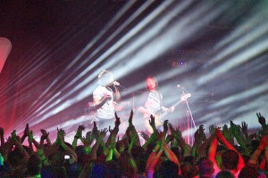Концерт «Океан Эльзи» в витебском клубе «Энергия» в рамках «Dolce Vita Tour». Фото Сергея Серебро
