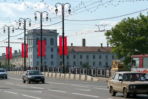 В Витебске сняли знак ограничения скорости с Кировского моста. Фото Сергея Серебро