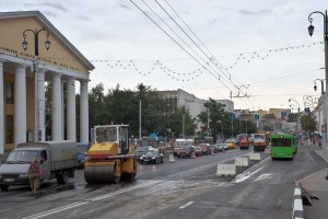 Огромная пробка в центре Витебска. Фото Сергея Серебро