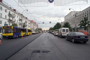 Огромная пробка в центре Витебска. Фото Сергея Серебро