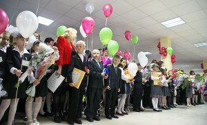 В витебском микрорайоне Билево открылась новая школа. Фото Сергея Серебро