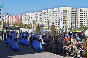 Первомайский район Витебска отпраздновал 70-летний юбилей. Фото Сергея Серебро