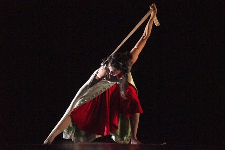 IFMC-2010. Финал конкурса. Джульета Фигеро, солистка «Anna Melnikov dance company», Берлин. «Вакханки». Фото Сергея Серебро