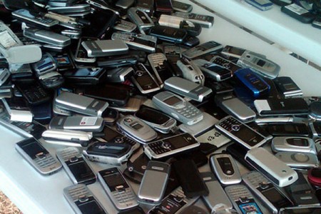 У витеблянина конфисковали 150 мобильных телефонов