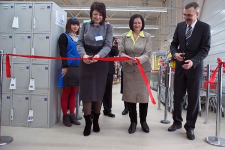 В Билево открылся первый крупный магазин. Фото Сергея Серебро
