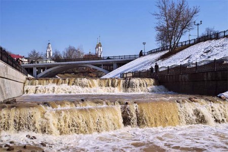 Крыгаход на Дзвіне, Віцьба рвецца з берагоў. Фота Сержука Серабро