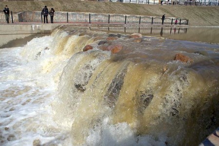 Крыгаход на Дзвіне, Віцьба рвецца з берагоў. Фота Сержука Серабро