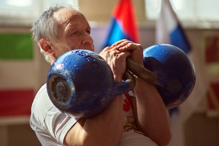 Чемпионат мира и Европы по гиревому спорту начался в Витебске. Фото Сергея Серебро