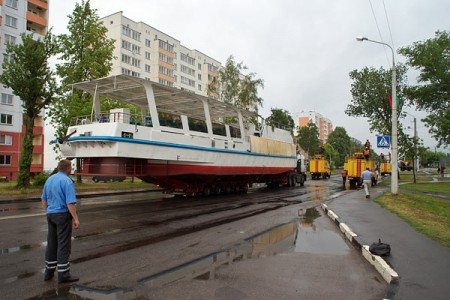 В Витебск прибыл новый теплоход «Северная столица». Фота Сержука Серабро