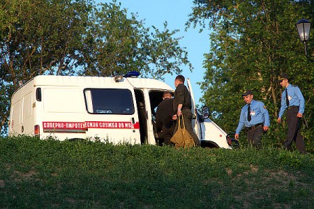 В центре Витебска нашли артиллерийский снаряд. Фото Сергея Серебро