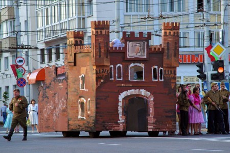 Самоходный макет Бресцкой крепости. Фото Сергея Серебро