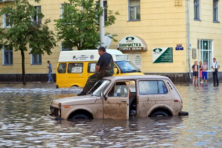 Витебск в очередной раз затопило. Фото Сергея Серебро