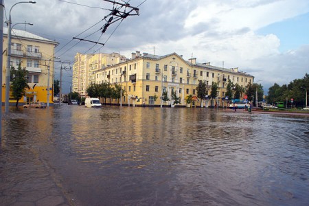 Витебск в очередной раз затопило. Фото Сергея Серебро