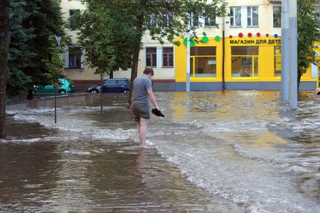 Витебск в очередной раз затопило. Фото Сергея Серебро