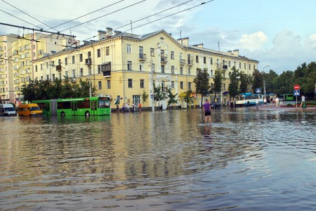 Витебск в очередной раз затопило. Фото Сергея Серебро