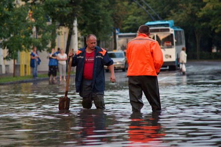 Витебск в очередной раз затопило. Фото Сергея Серебро