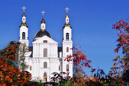 В пятницу будет освящен витебский Свято-Успенский собор. Фото Сергея Серебро
