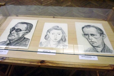 В Музее Марка Шагала открылась выставка, посвященная памяти художника Анатолия Каплана. Фото Яны Ильиной