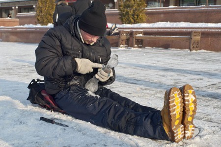 Дзевяць ледзяных скульптур упрыгожылі галоўную плошчу Віцебска. Фота Сержука Серабро