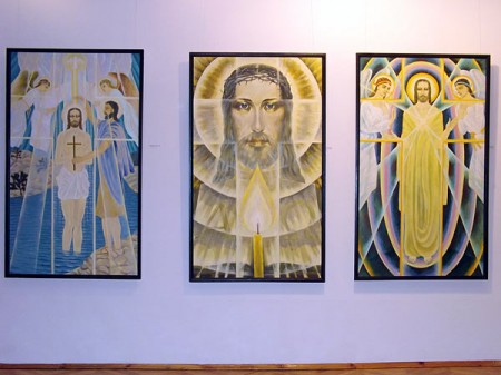 В Витебском Центре современного искусства открыта выставка живописи Николая Ткачева. Фото Яны Ильиной