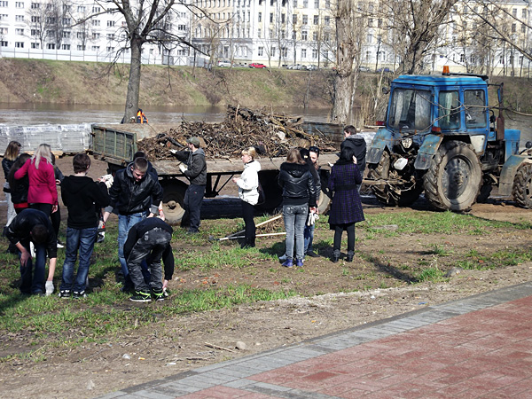 Скоро в Витебске проведут еще один субботник  Народные новости Витебска