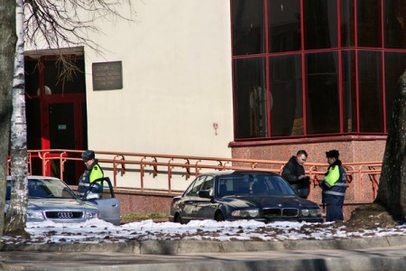 У Віцебскім абласным судзе 10 красавіка прайшло пасяджэнне судовай калегіі, якая павінна была разгледзіць касацыйную скаргу Сяргея Каваленкі. Фота Сержука Серабро