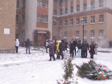 В Витебске горела стоматологическая поликлиника. Фото МЧС