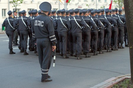 В Витебске прошла репетицая парада к Дню Победы. Фото Сергея Серебро