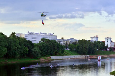 Водна-спартыўнае шоў на Дзвіне. Фота Сержука Серабро