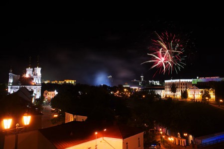 «Славянский базар в Витебске» завершился салютом. Фото Сергея Серебро