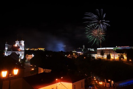 «Славянский базар в Витебске» завершился салютом. Фото Сергея Серебро