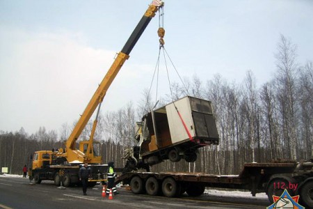 В Лепельском районе фура «Renault» столкнулась автофургоном «Iveco». Фото МЧС