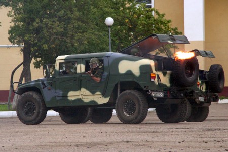 Празднование Дня десантника в 103-й гвардейской отдельной мобильной бригаде. Фото Сергея Серебро
