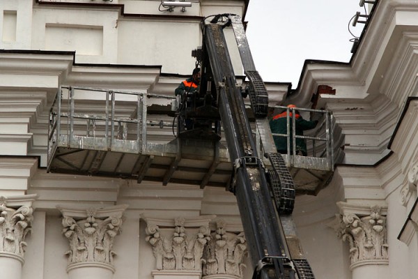 Начался ремонт Свято-Успенского собора. Фото Сергея Серебро