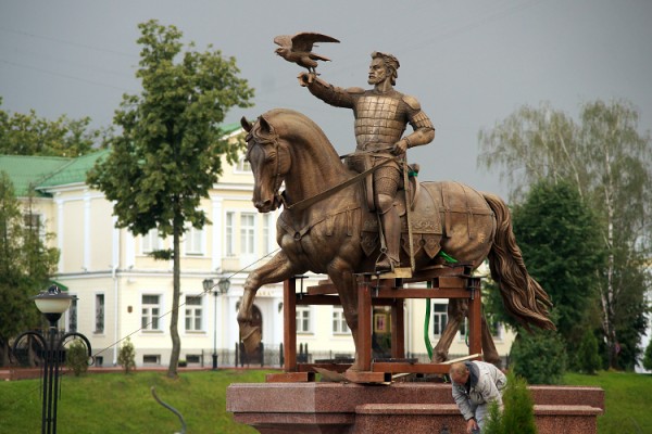 У Віцебску ўсталявалі помнік князю Альгерду. Фота Сержука Серабро