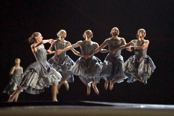 «Underground» в постановке «Киев модерн-балет» на IFMC в Витебске. Фото Сергея Серебро