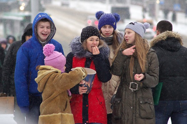 Очередной снежный рекорд побит в Витебске. Фото Сергея Серебро