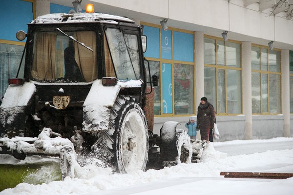 Очередной снежный рекорд побит в Витебске. Фото Сергея Серебро