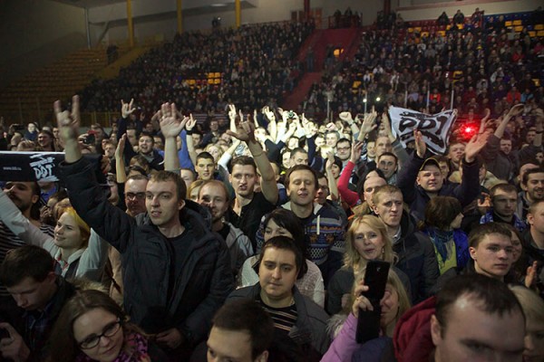 В Витебске прошел концерт группы «ДДТ». Фото Сергея Серебро