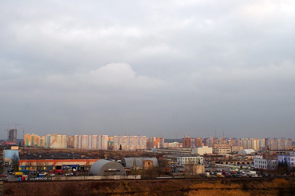 Вид на Билеов из здания по Московскому, 120. Фото Сергея Серебро