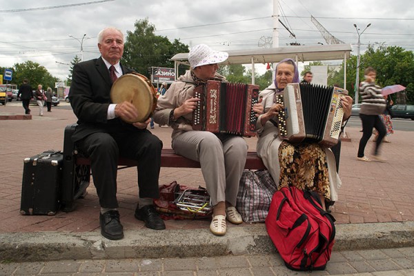 Уличные музыканты в Витебске на Дне города в 2014 году. Фото Сергея Серебро