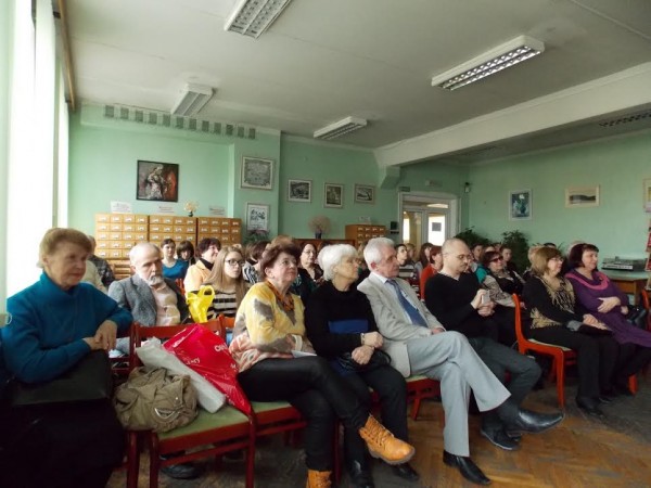 В Витебске провели мастер-класс, посвященный дню театра. Фото Георгия Корженевского