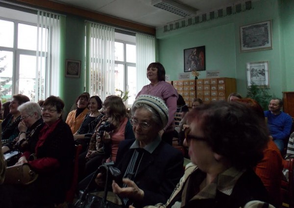 В Витебске провели мастер-класс, посвященный дню театра. Фото Георгия Корженевского